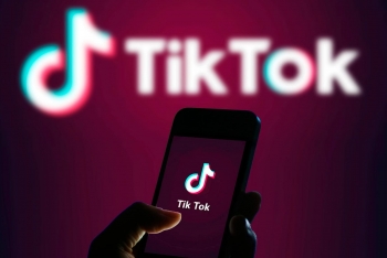 twitter emerges as tiktok new bidders over donald trumps pressure to force the sale